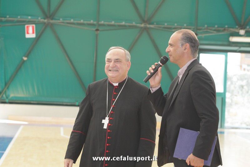 110924 basket 084_tn.jpg